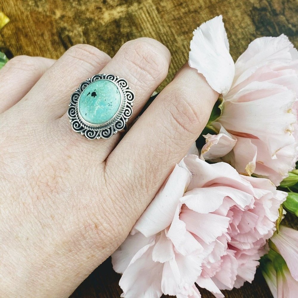 Vintage Sterling Silver Native Turquoise Ring 6.5